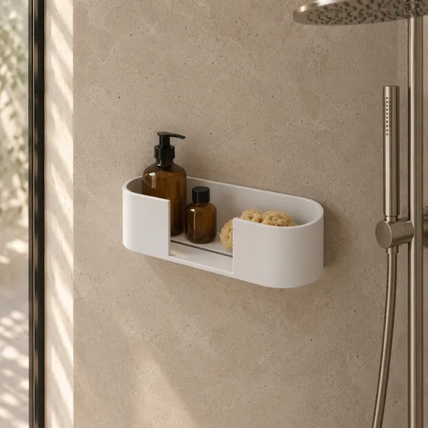 Contenedor de ducha curvo de Solid Surface (Corian®) blanco mate instalado en la pared de la ducha